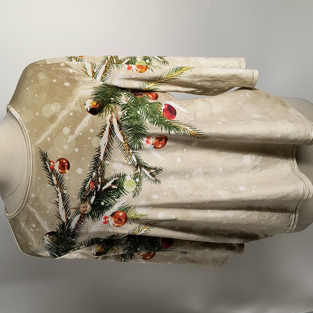 Breckenridge velveteen top with Xmas print,  decorative beads-sz LP